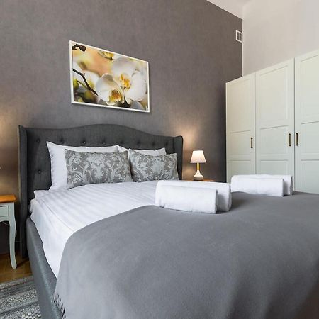 Freta 25 Elegant Apartment By Rent Like Home Warszawa Exteriör bild